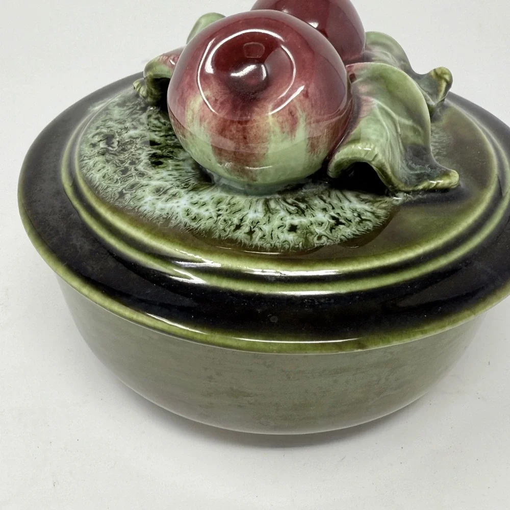 Vintage Wade Of California Pottery Green Drip Glaze‎ Apple Covered Lid Dish #202